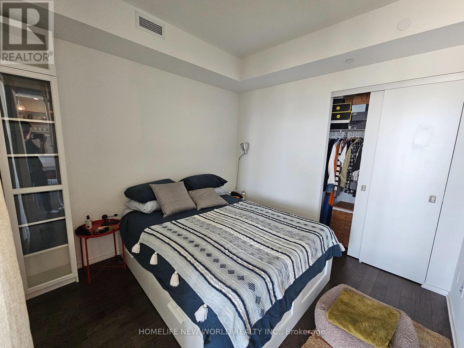 Photo 14 of 2606 16 Bonnycastle Street, Toronto ON