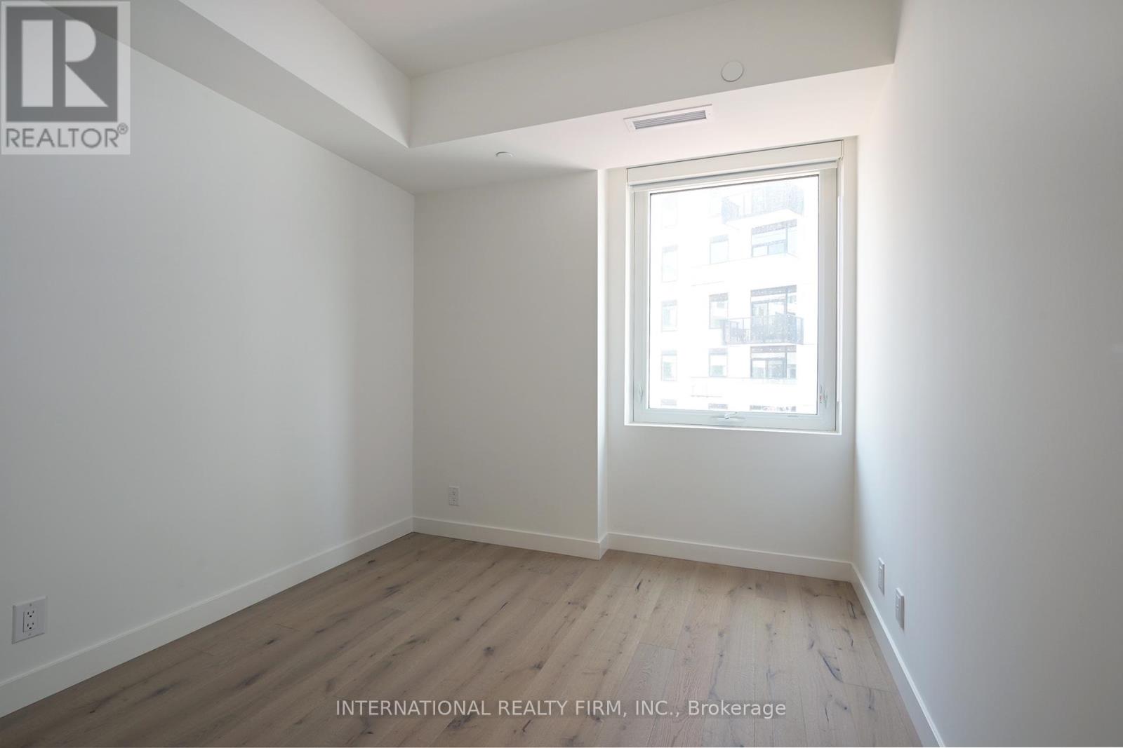Photo 12 of 505 1050 Eastern Avenue, Toronto ON