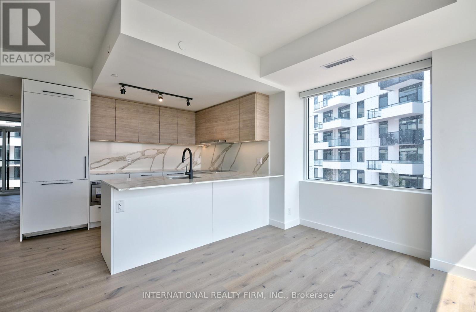 Photo 6 of 505 1050 Eastern Avenue, Toronto ON