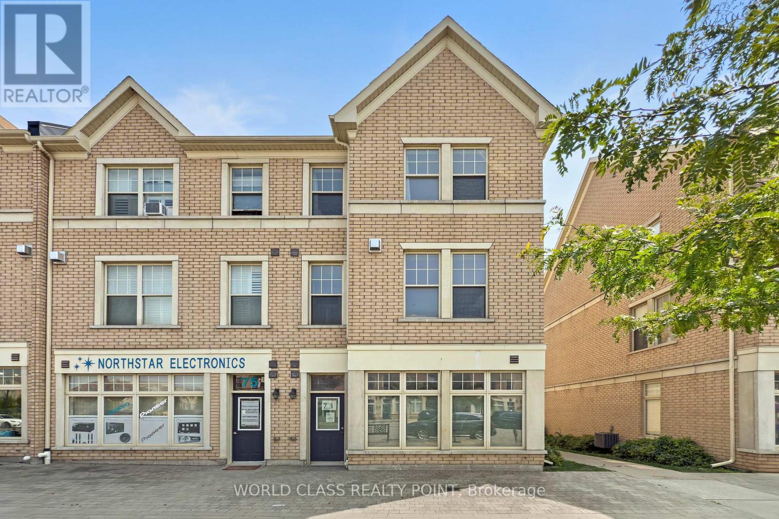 Photo 20 of 73 Cathedral High Street, Markham ON