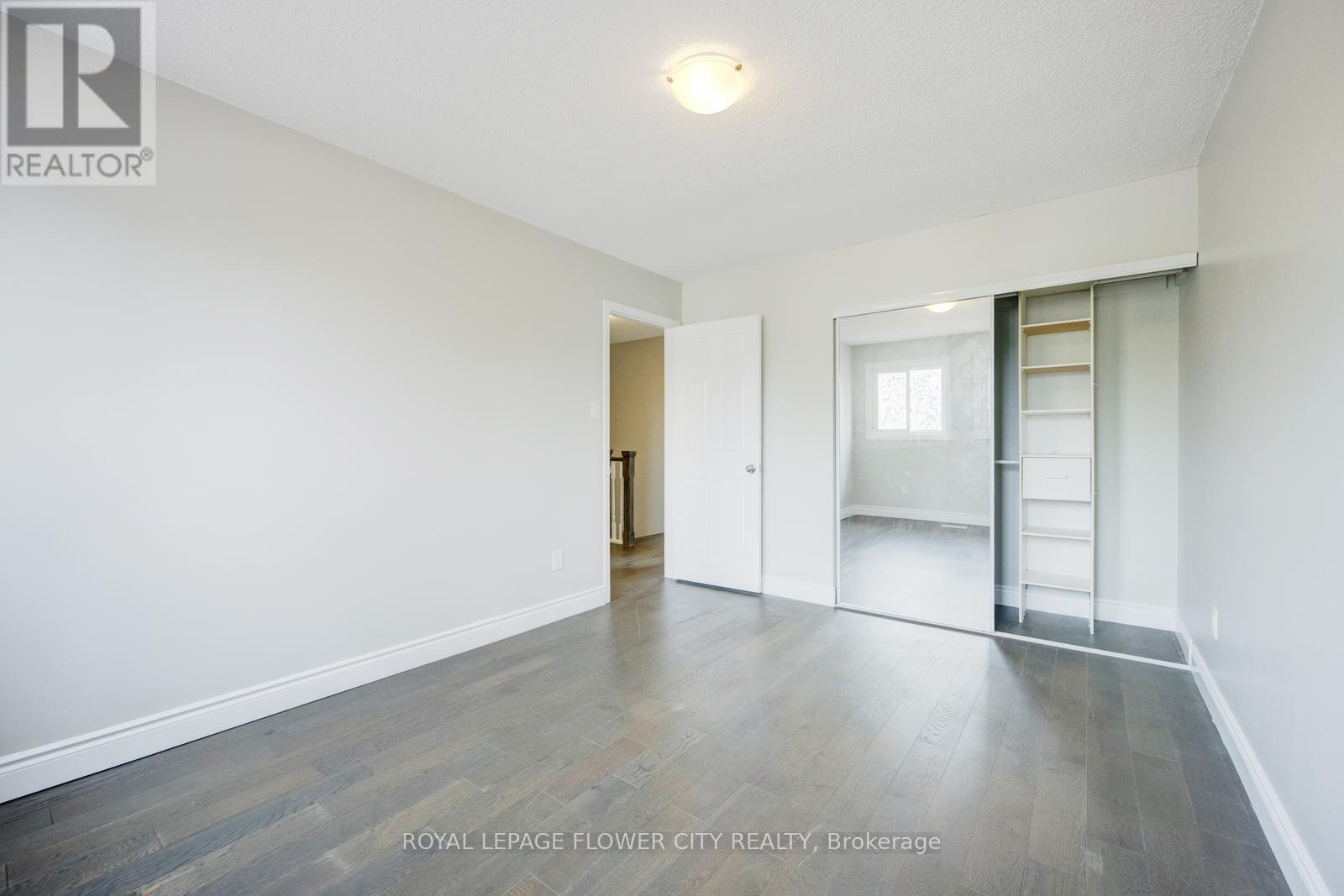 Photo 9 of 16 Ecclestone Drive, Brampton ON