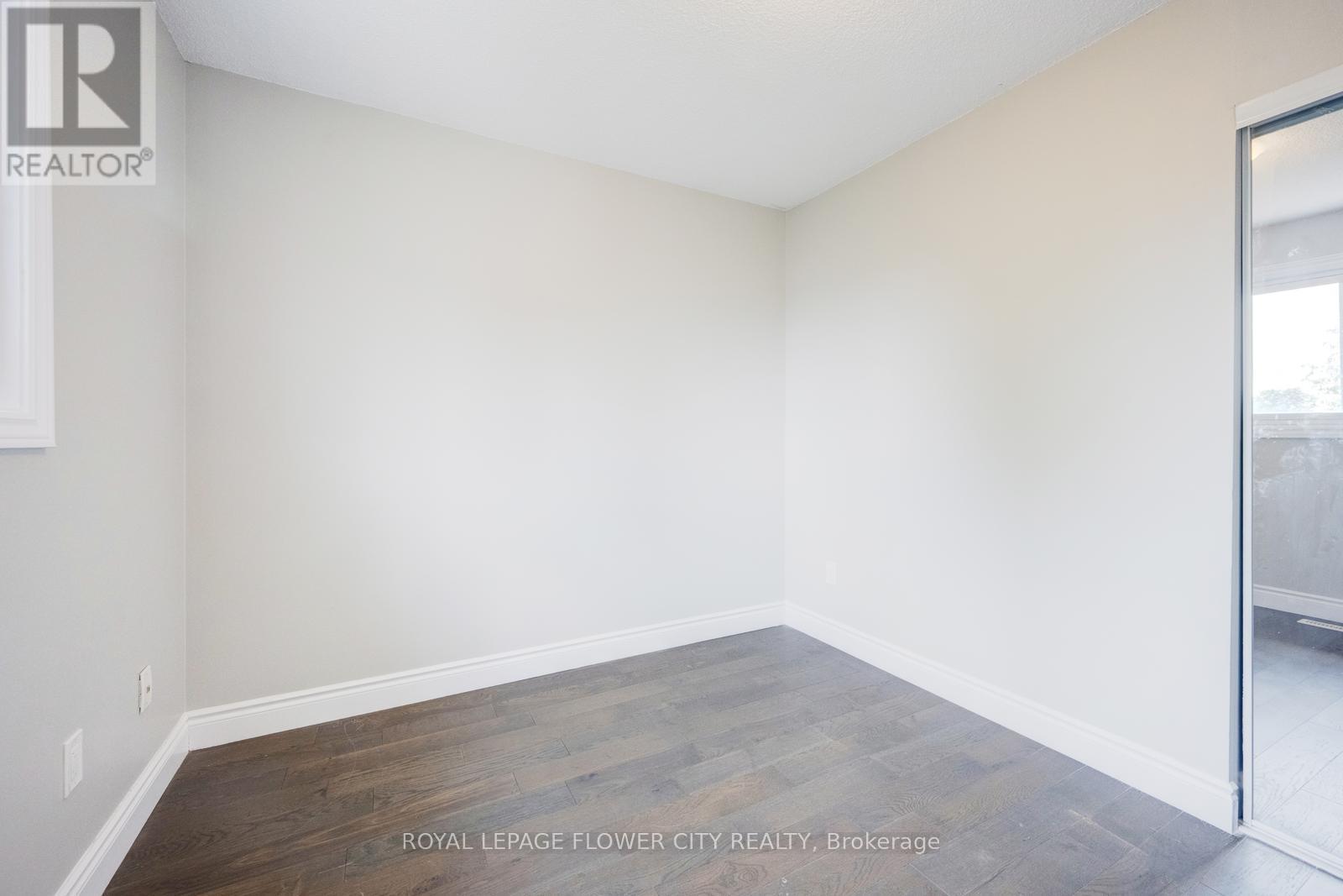 Photo 21 of 16 Ecclestone Drive, Brampton ON