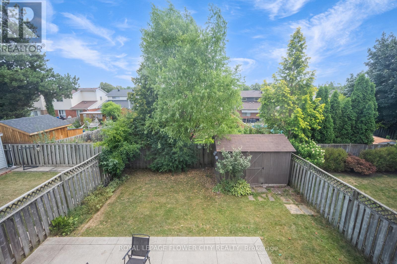 Photo 26 of 16 Ecclestone Drive, Brampton ON