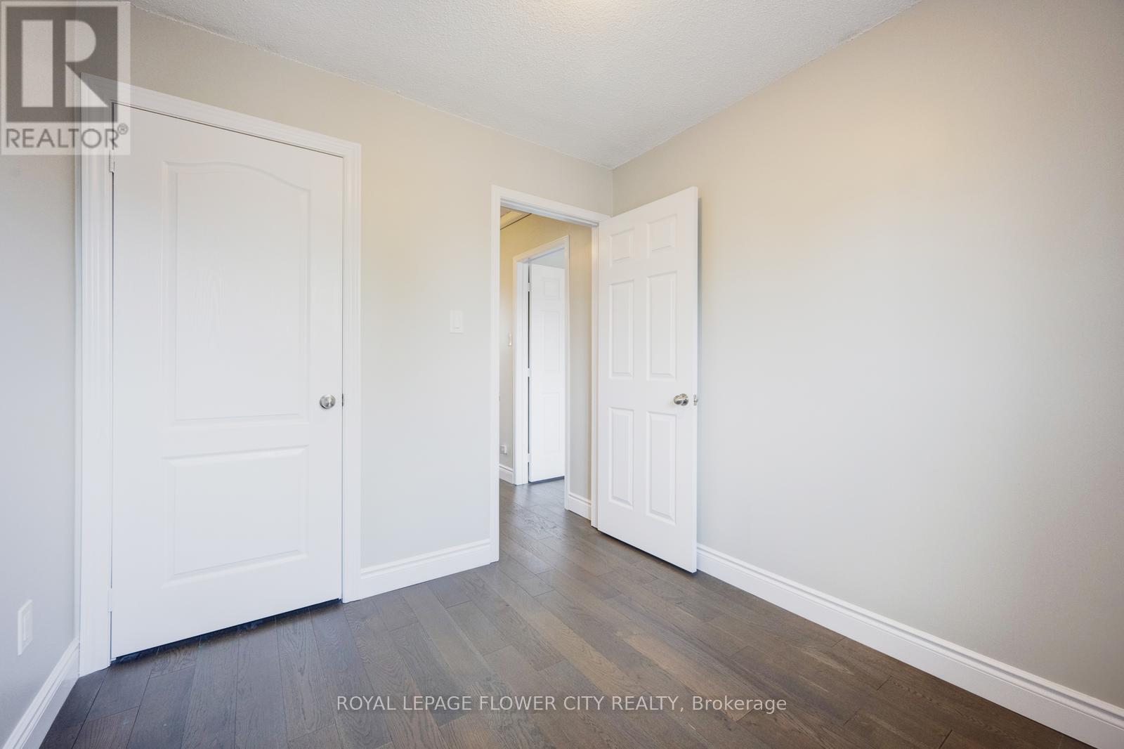 Photo 30 of 16 Ecclestone Drive, Brampton ON