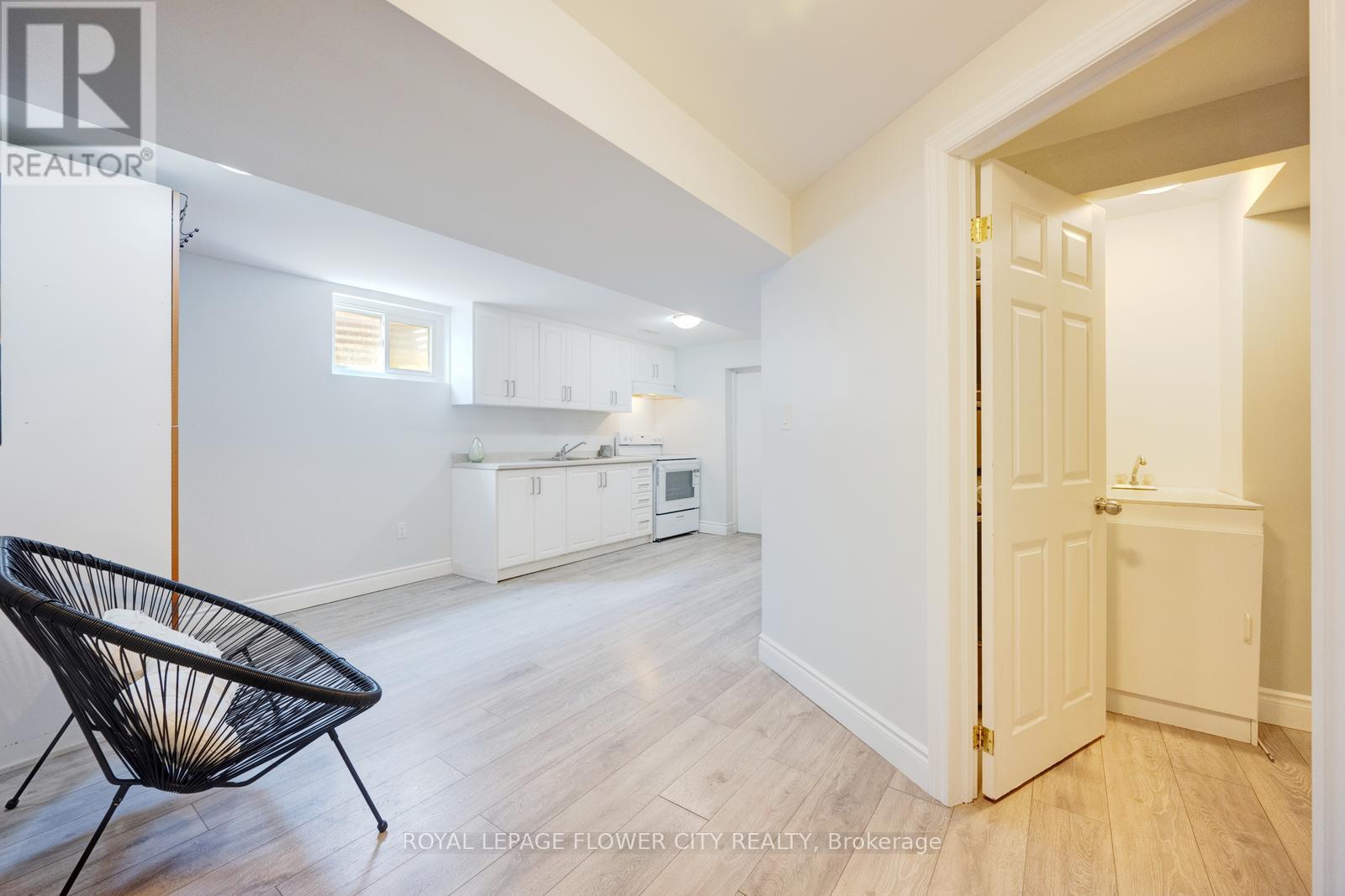 Photo 28 of 16 Ecclestone Drive, Brampton ON