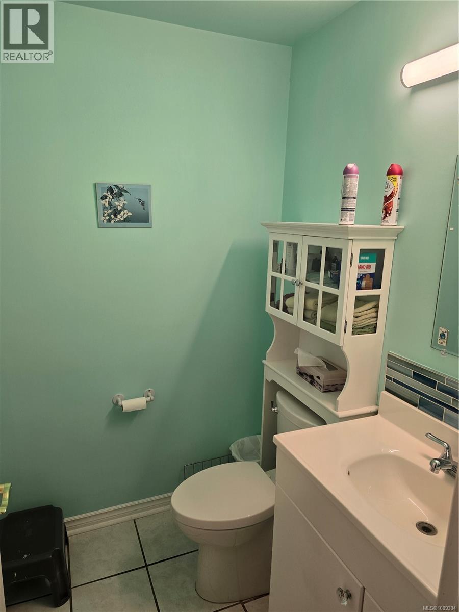  2905 LEIGH Road, Langford