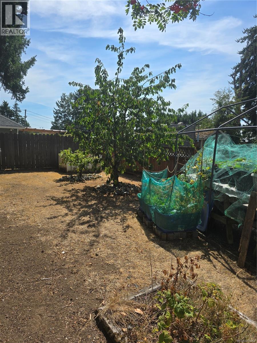  2905 LEIGH Road, Langford
