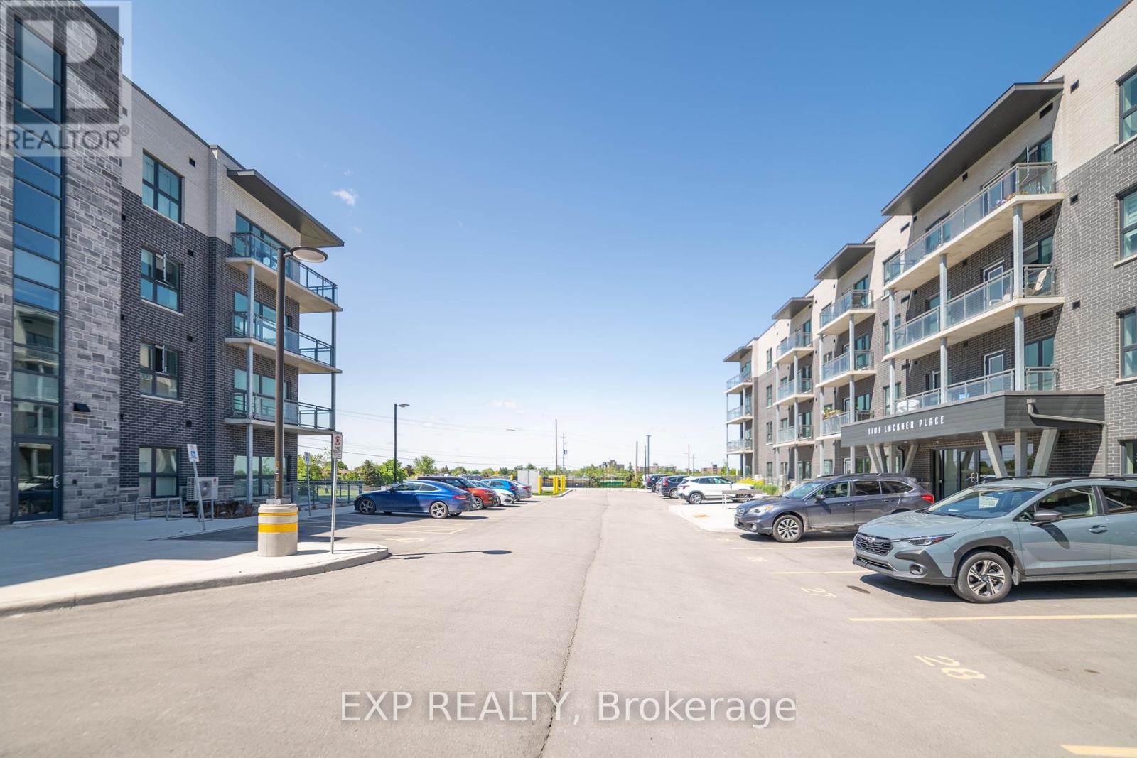 Photo 9 of 102 1201 Lackner Place, Kitchener ON