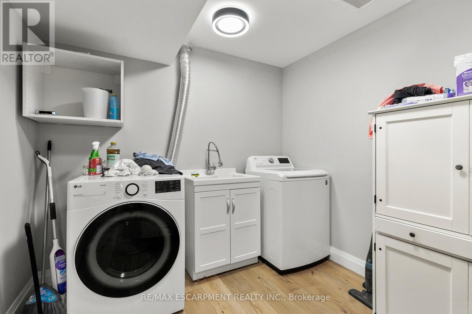 Photo 30 of 87 Owen Place, Hamilton ON