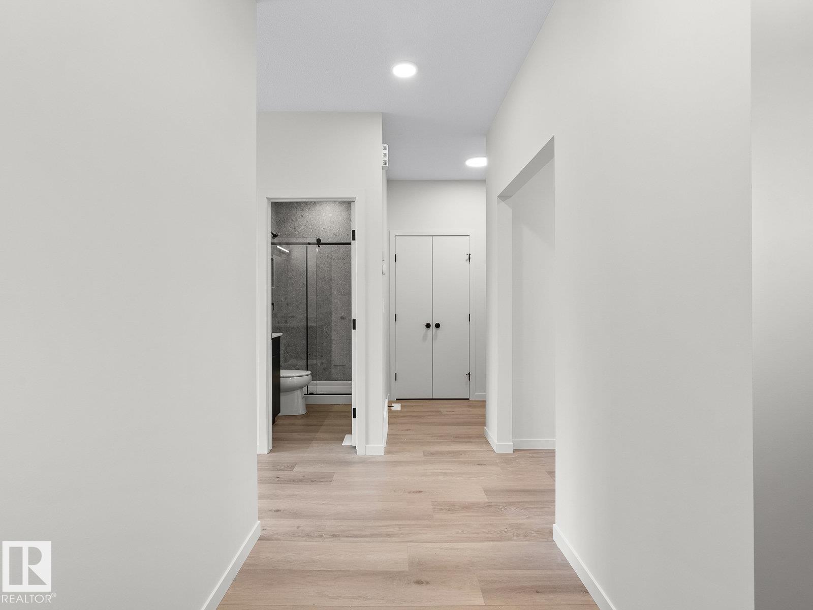 Photo 28 of 8219 227 St Nw, Edmonton AB