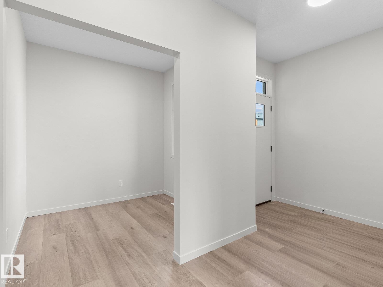Photo 29 of 8219 227 St Nw, Edmonton AB