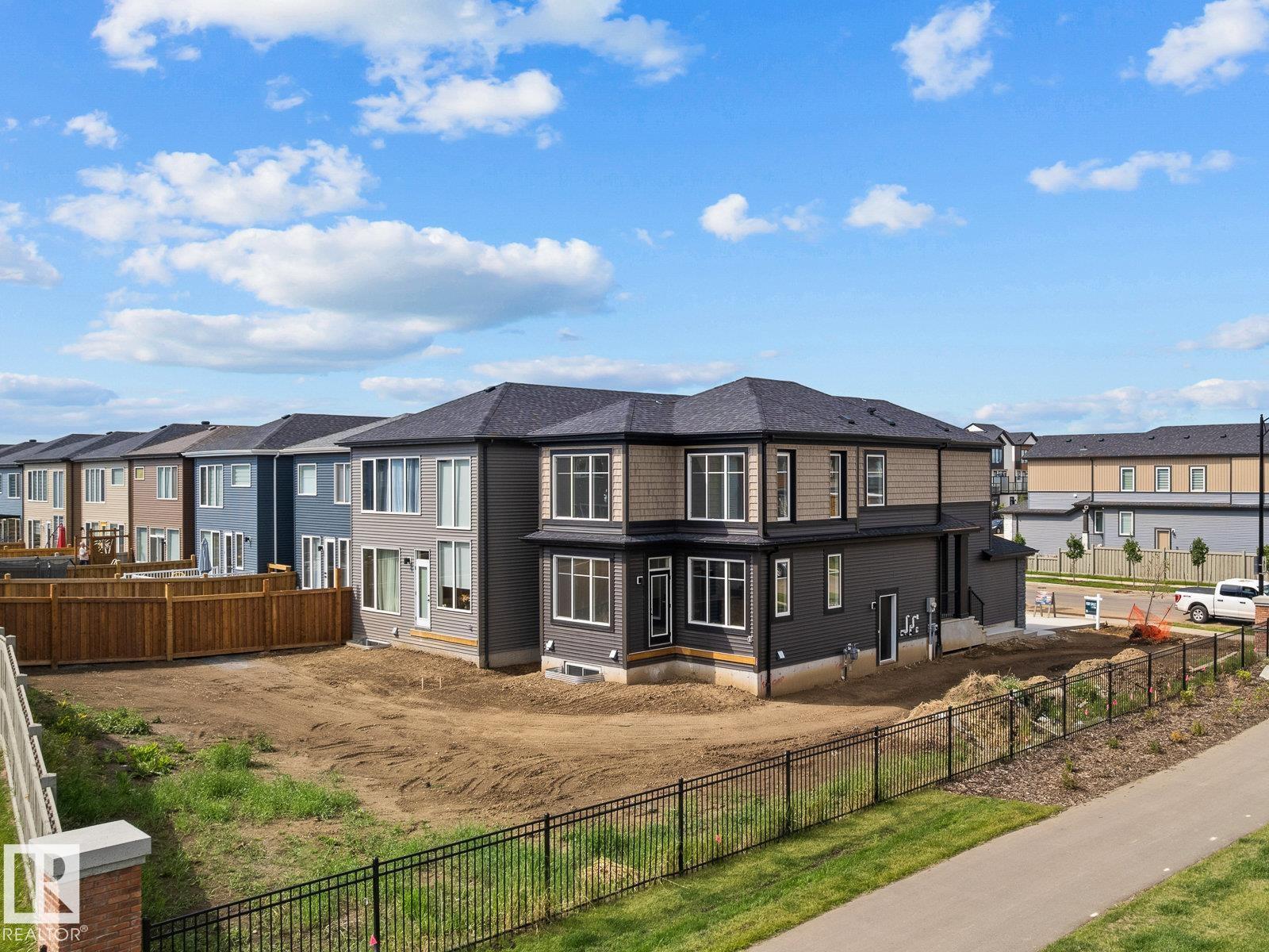 Photo 43 of 8219 227 St Nw, Edmonton AB