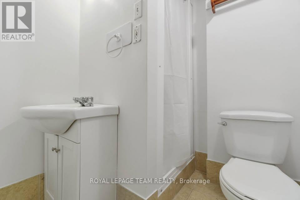 Photo 15 of 307 Dodson Street, North Grenville ON