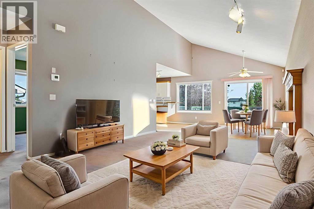 Single Family House Bi-level for Sale in  Harvest Hills Drive NE Harvest Hills Calgary 