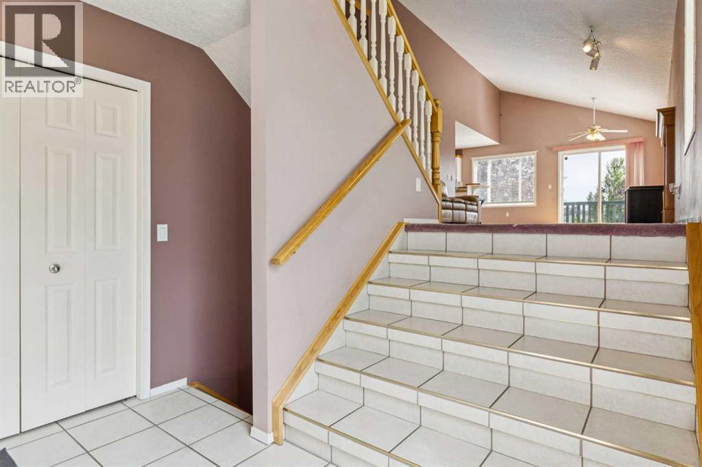 Single Family House Bi-level for Sale in  Harvest Hills Drive NE Harvest Hills Calgary 