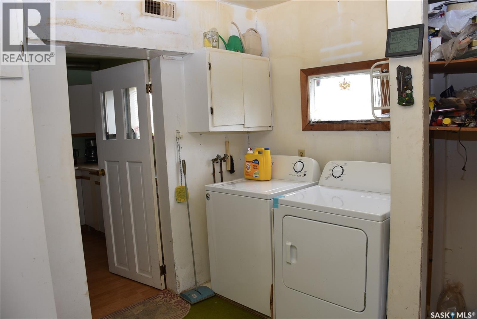 Photo 14 of 5 3rd Avenue, South Quappelle Rm No 157 SK