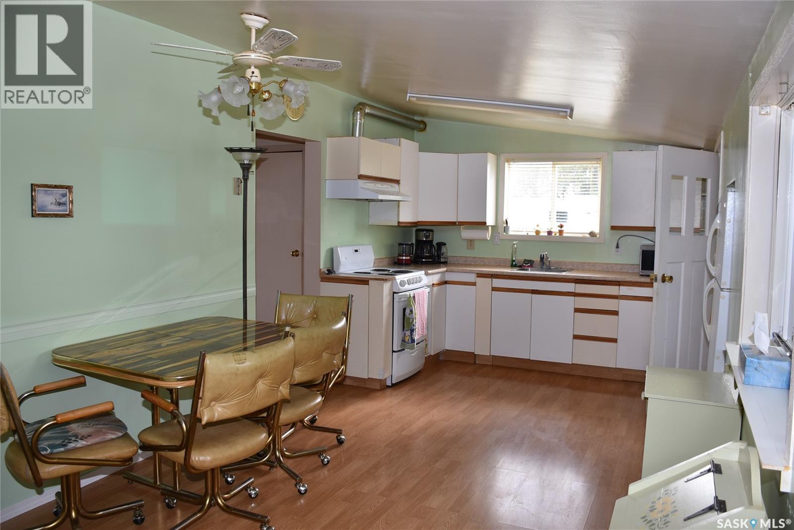 Photo 16 of 5 3rd Avenue, South Quappelle Rm No 157 SK