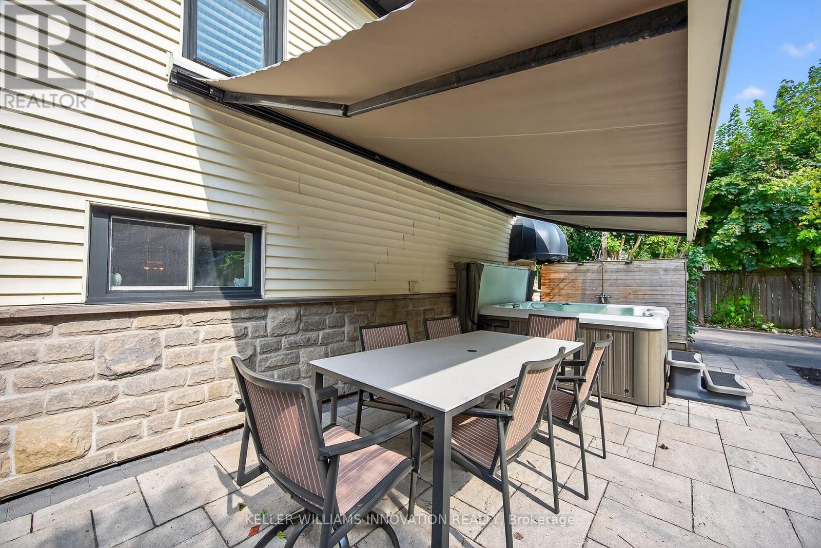 Photo 35 of 108 Owen Street, Barrie ON