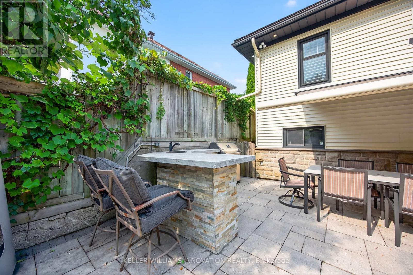 Photo 37 of 108 Owen Street, Barrie ON