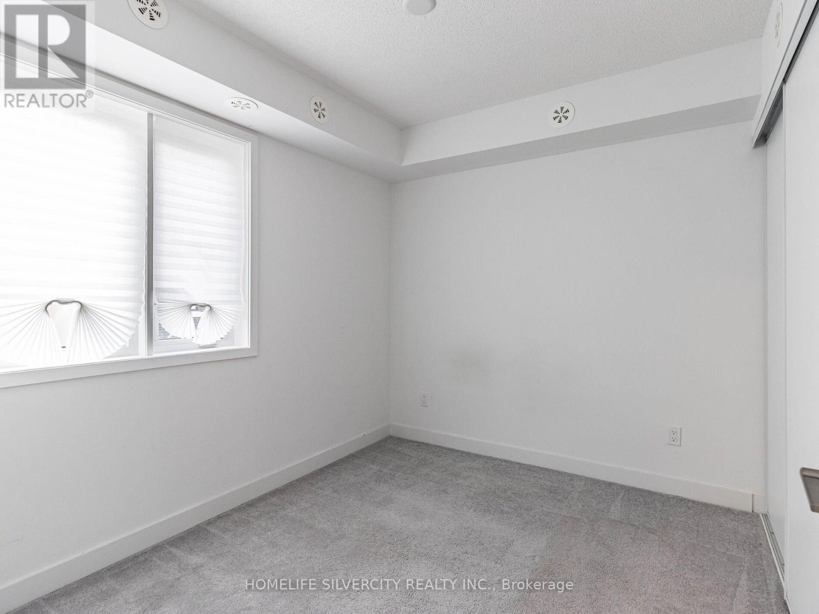 Photo 11 of 403 1141 Cooke Boulevard, Burlington ON