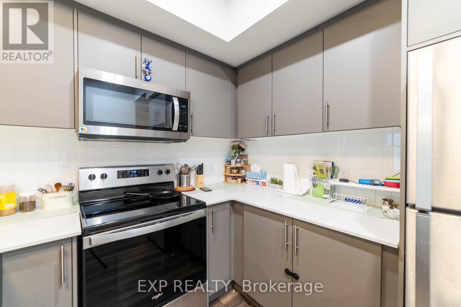 Photo 18 of 211 1201 Lackner Place, Kitchener ON