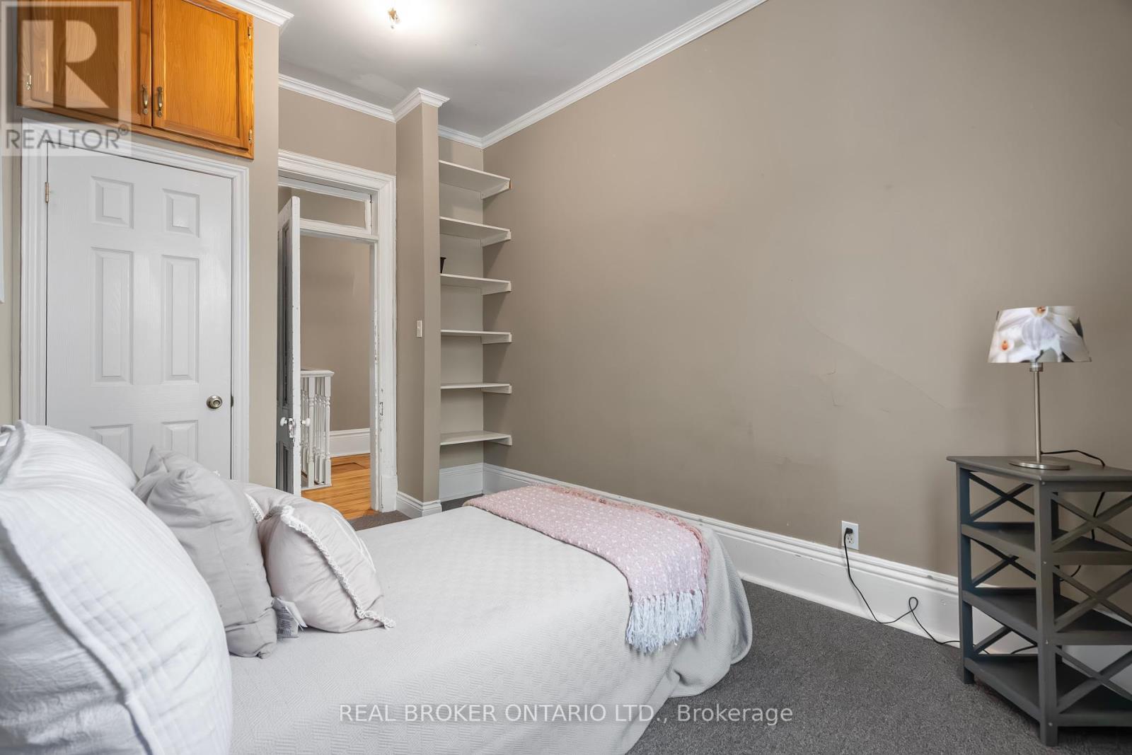 Photo 39 of 42 Daniel Street N, Arnprior ON