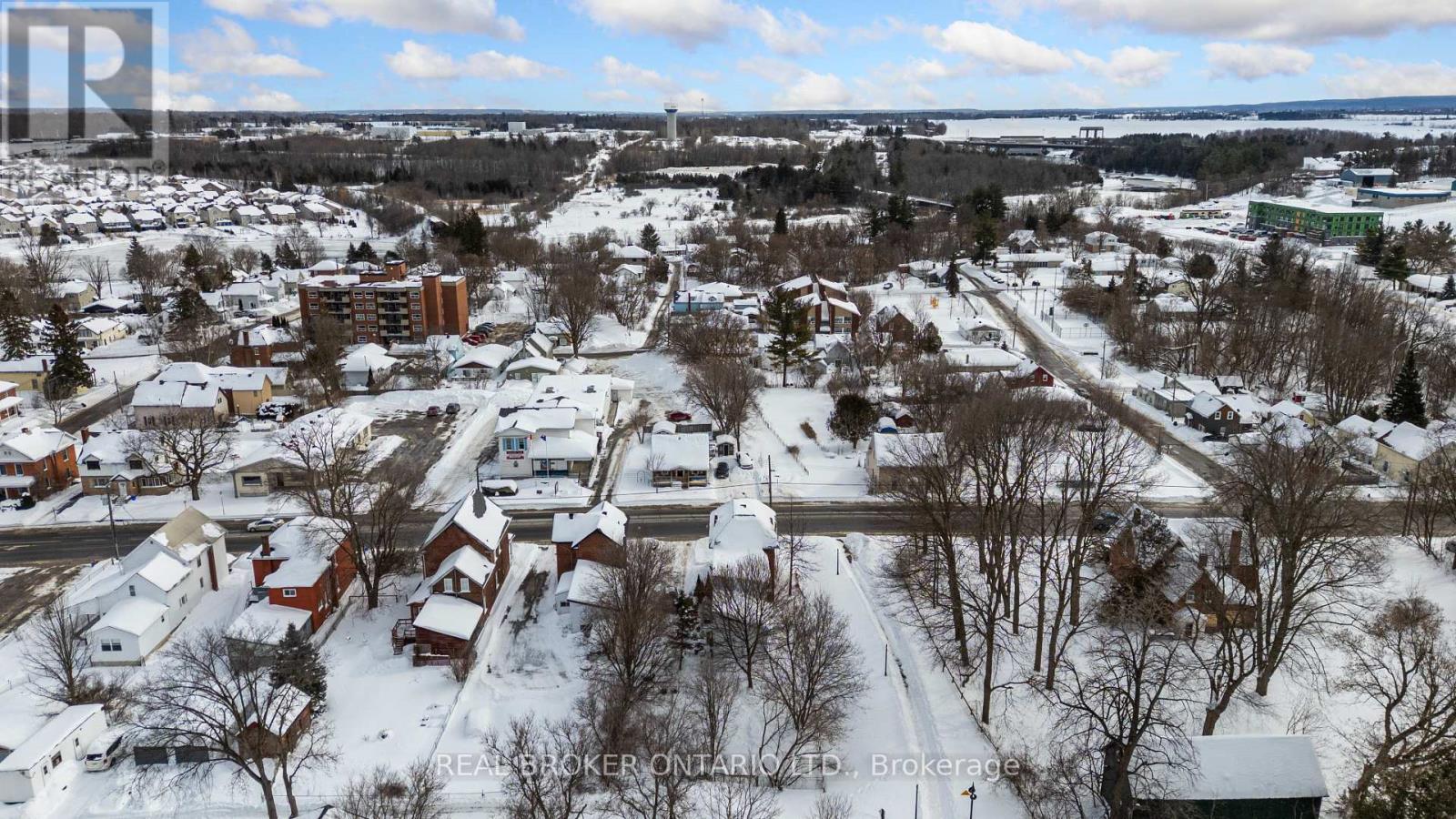 Photo 42 of 42 Daniel Street N, Arnprior ON