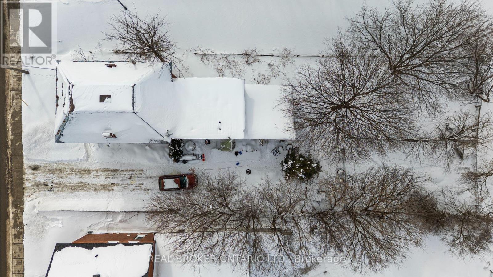 Photo 48 of 42 Daniel Street N, Arnprior ON