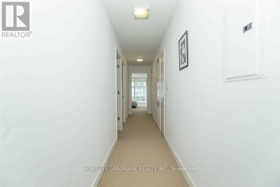 Photo 16 of G 17 26 Capreol Court, Toronto ON