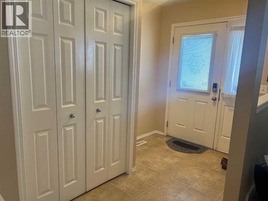 Single Family House for Sale in  Saddlebrook Common NE Saddle Ridge Calgary 