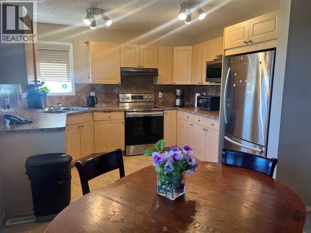 Single Family House for Sale in  Saddlebrook Common NE Saddle Ridge Calgary 