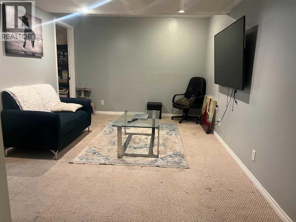Single Family House for Sale in  Saddlebrook Common NE Saddle Ridge Calgary 