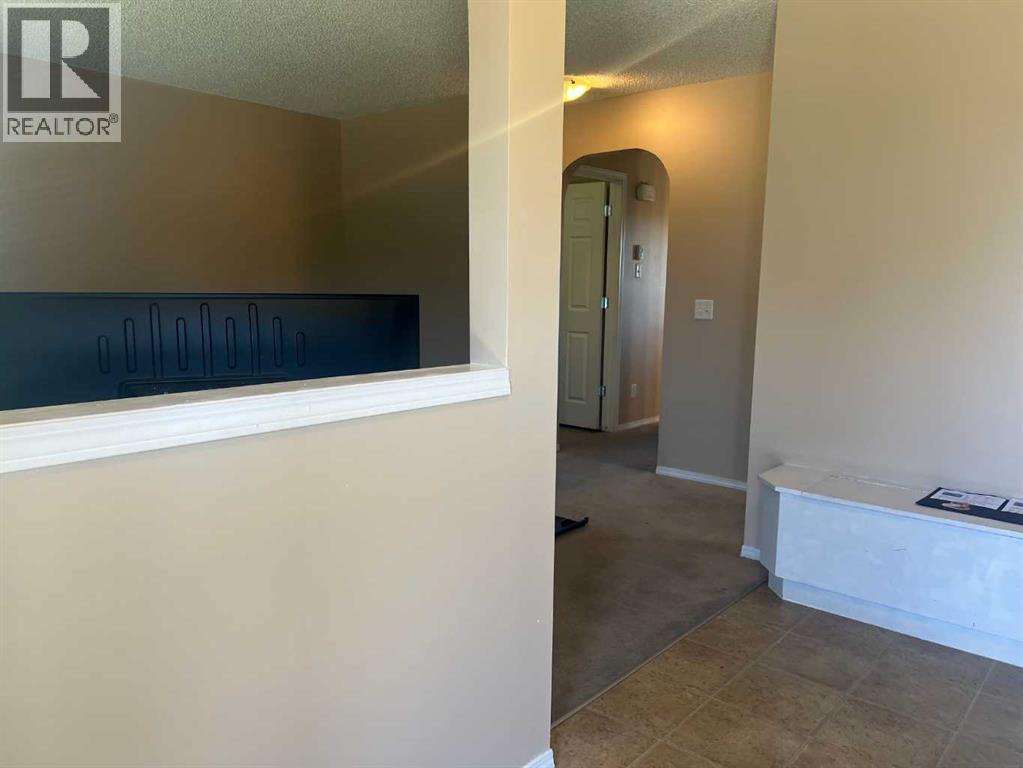 Single Family House for Sale in  Saddlebrook Common NE Saddle Ridge Calgary 