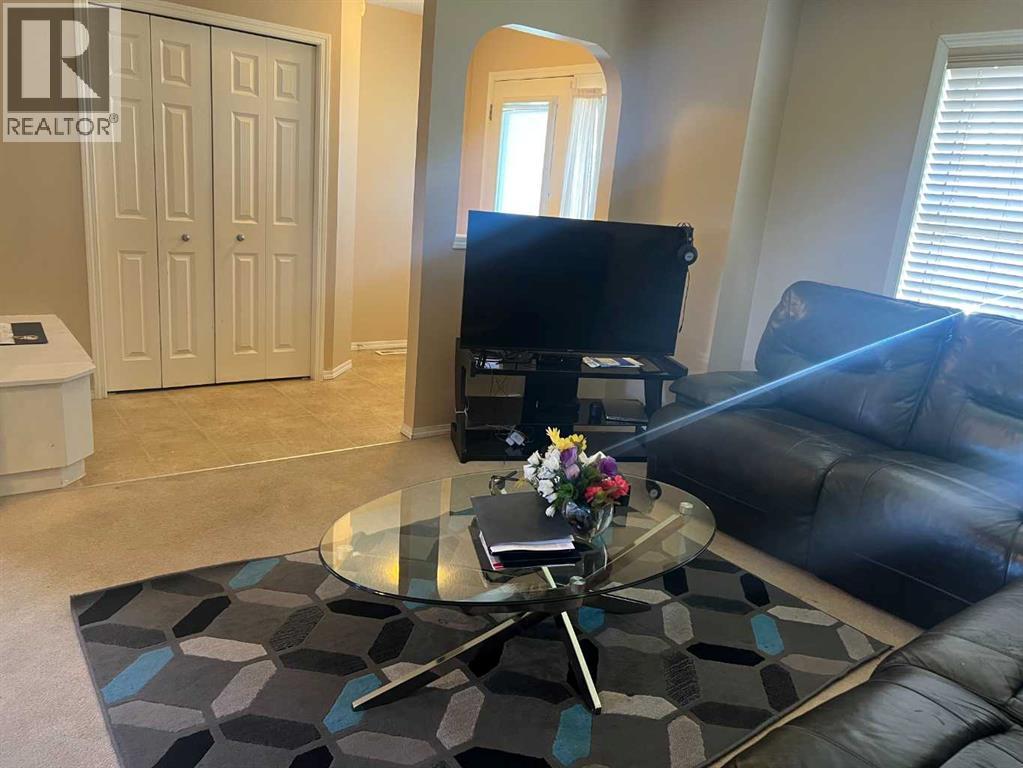 Single Family House for Sale in  Saddlebrook Common NE Saddle Ridge Calgary 