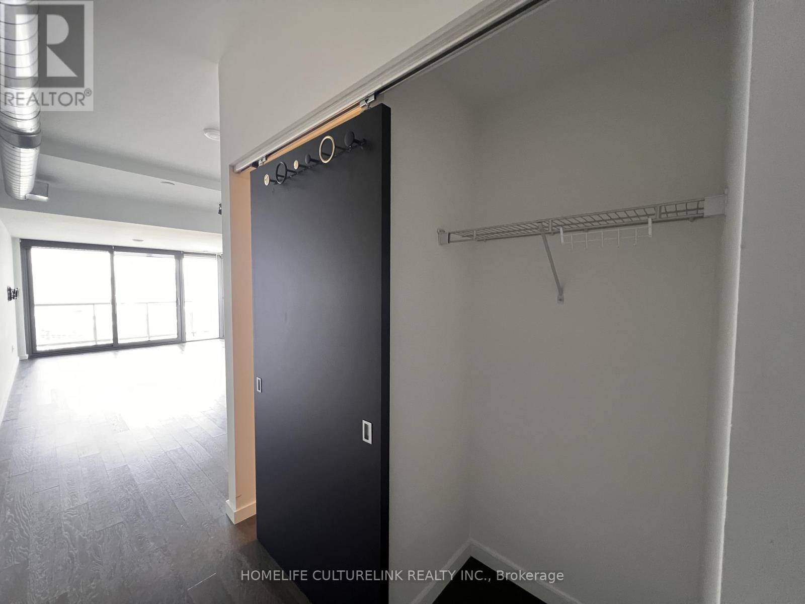 Photo 16 of 2504 170 Bayview Avenue, Toronto ON
