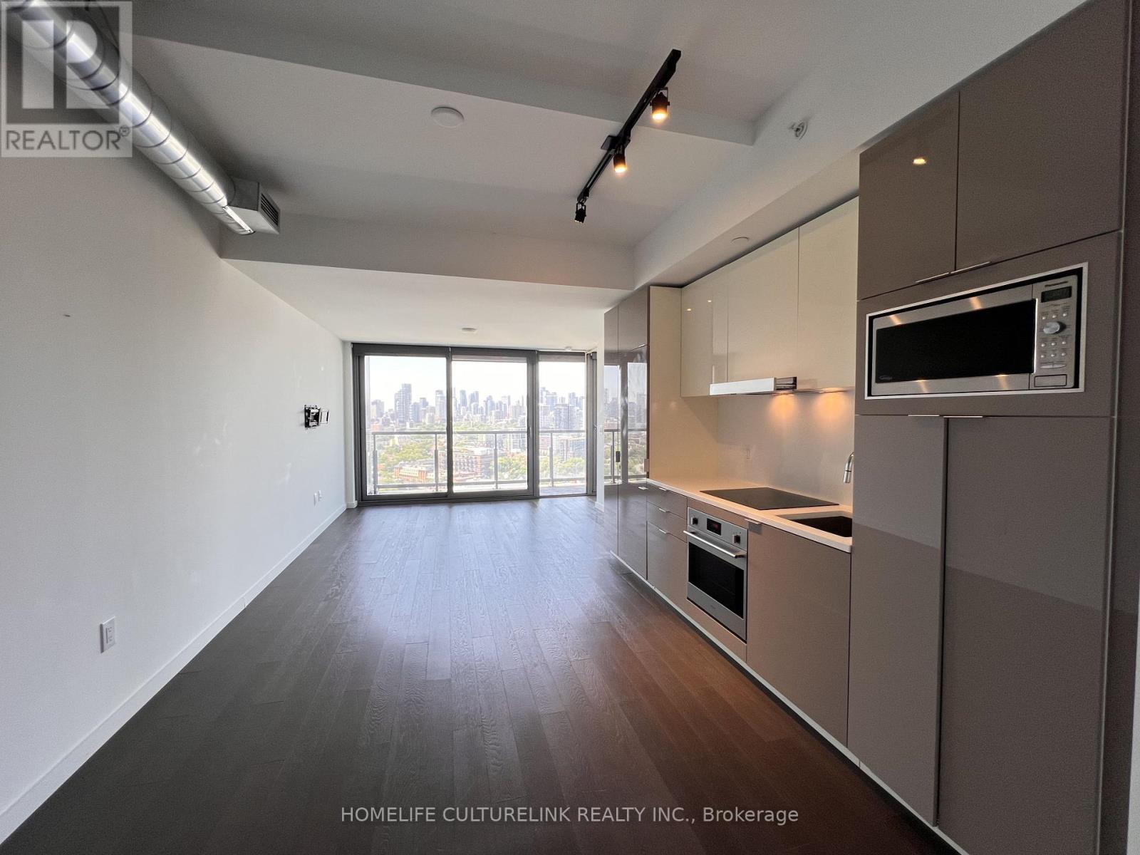 Photo 19 of 2504 170 Bayview Avenue, Toronto ON