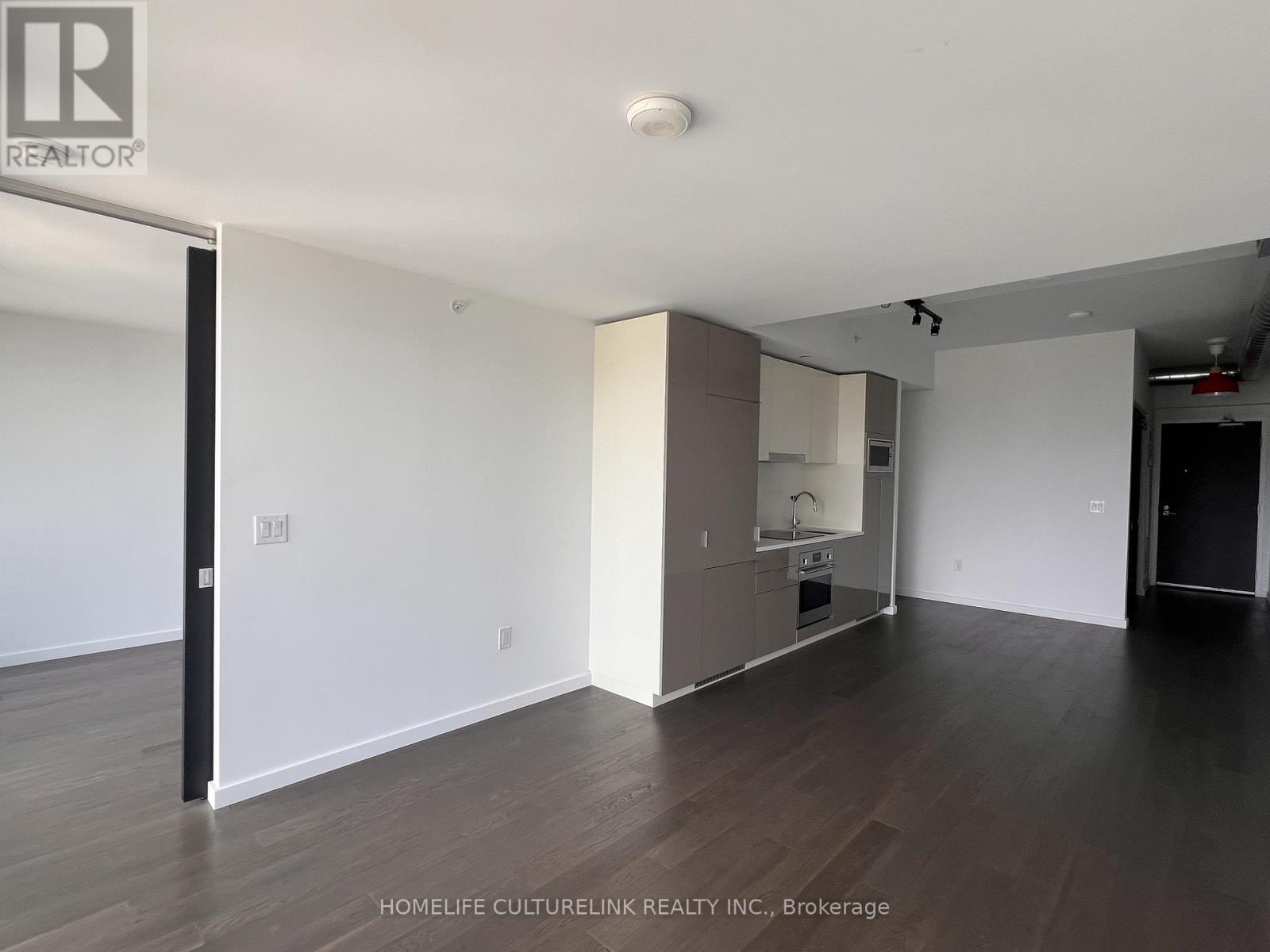 Photo 23 of 2504 170 Bayview Avenue, Toronto ON
