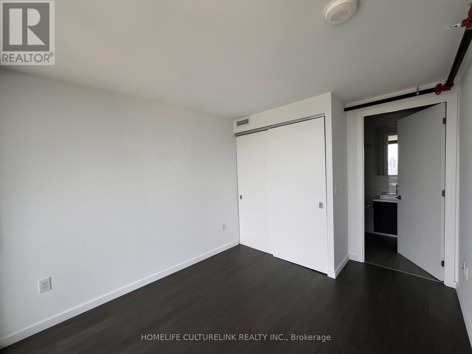 Photo 24 of 2504 170 Bayview Avenue, Toronto ON