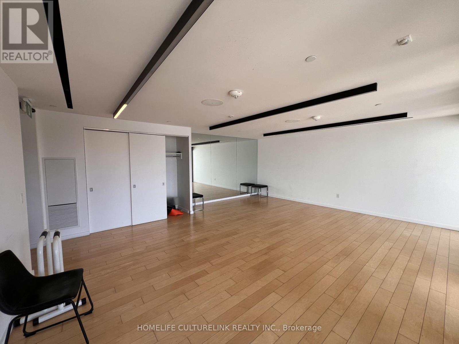 Photo 8 of 2504 170 Bayview Avenue, Toronto ON