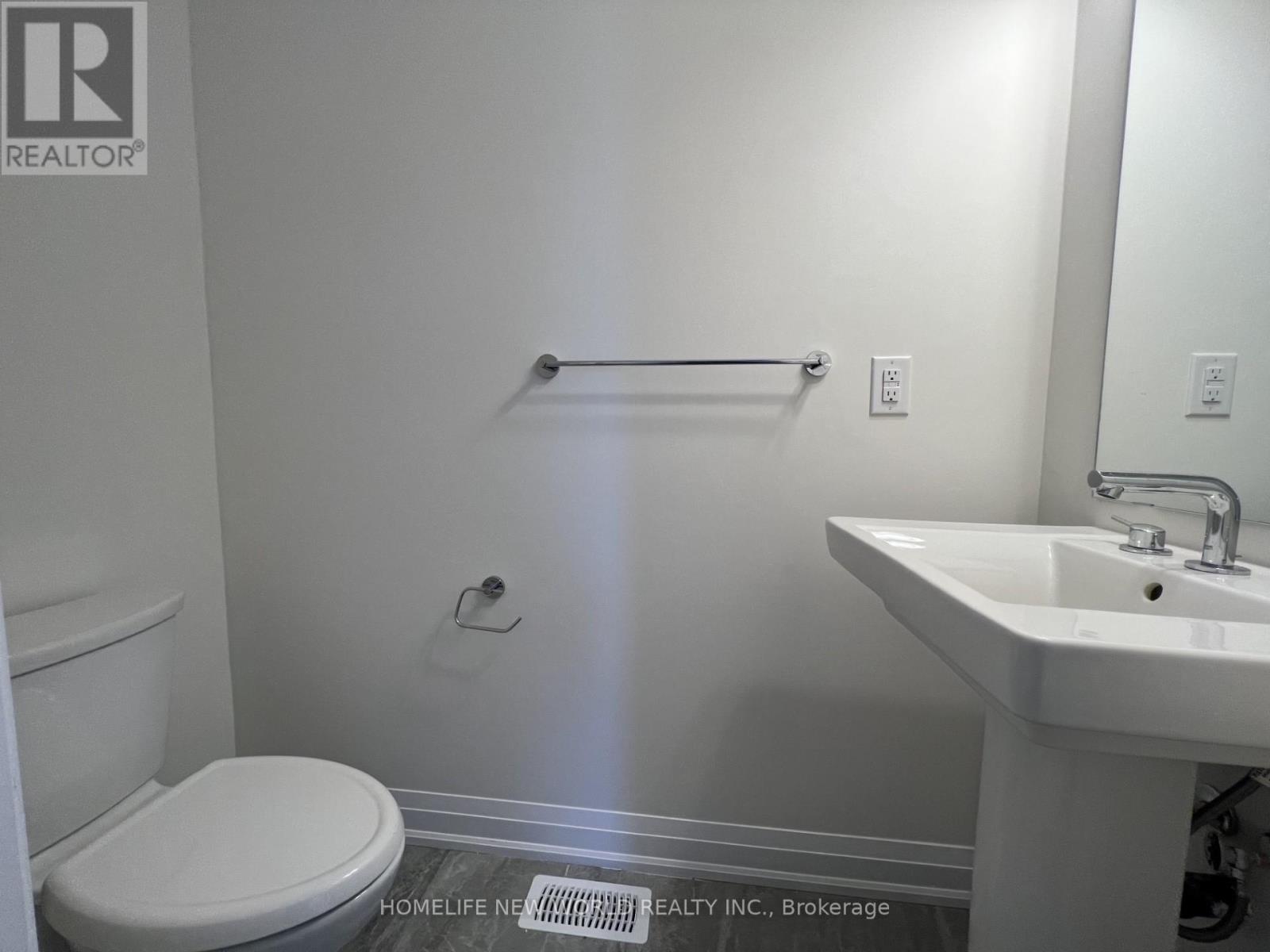 Photo 12 of 4193 Major Mackenzie Drive, Markham ON