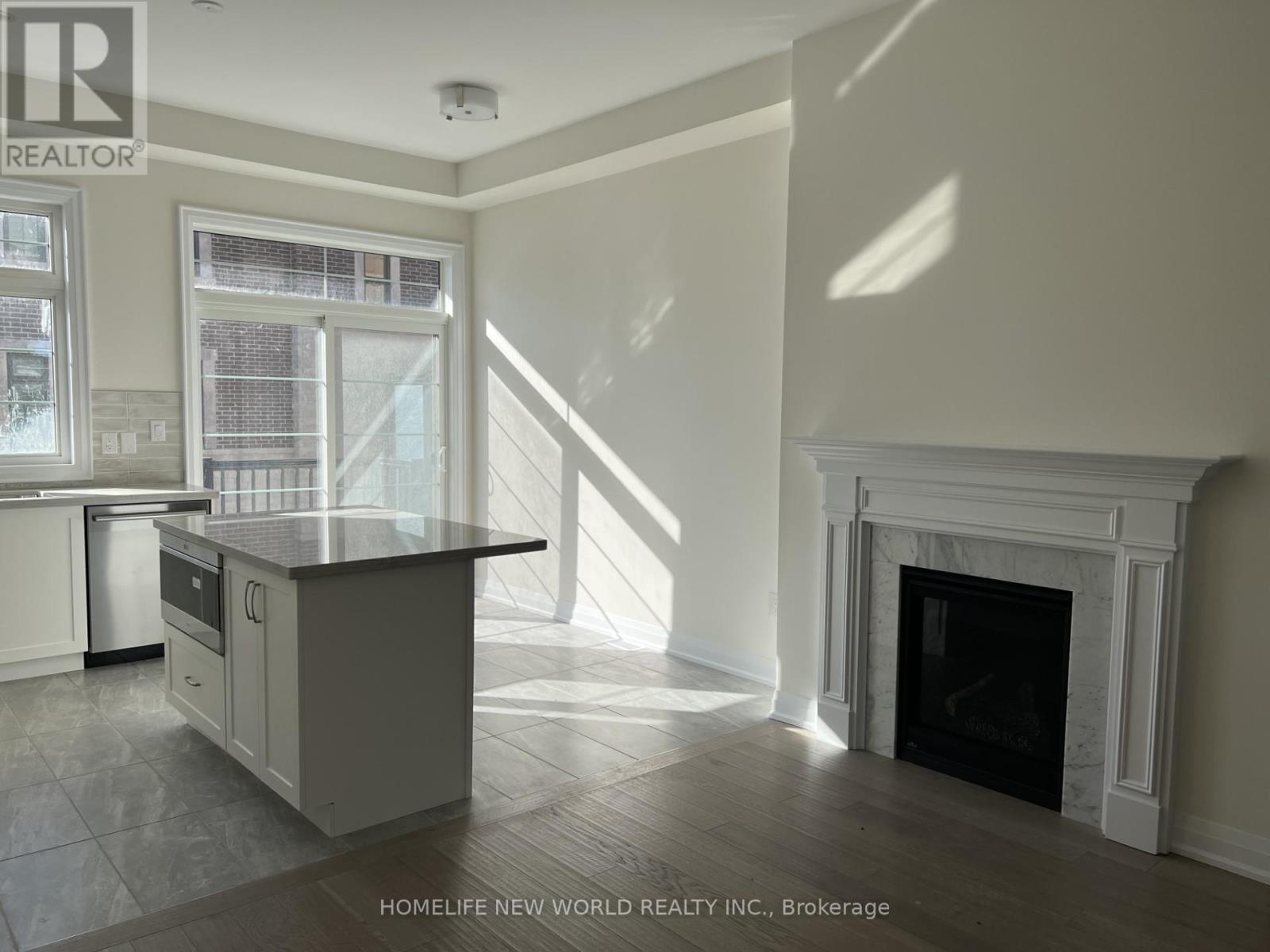 Photo 5 of 4193 Major Mackenzie Drive, Markham ON