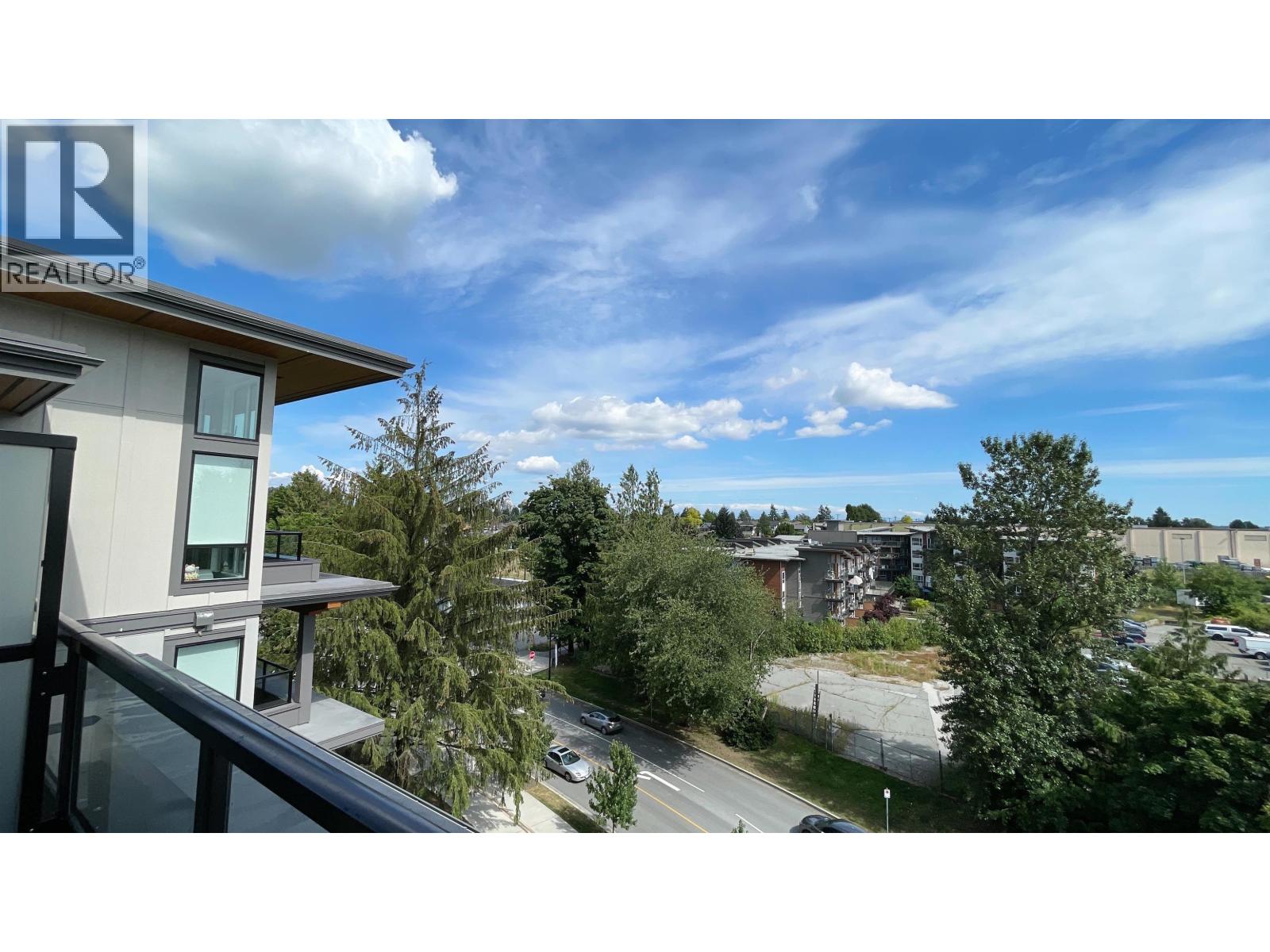 Photo 10 of 614 7599 15th Street, Burnaby BC