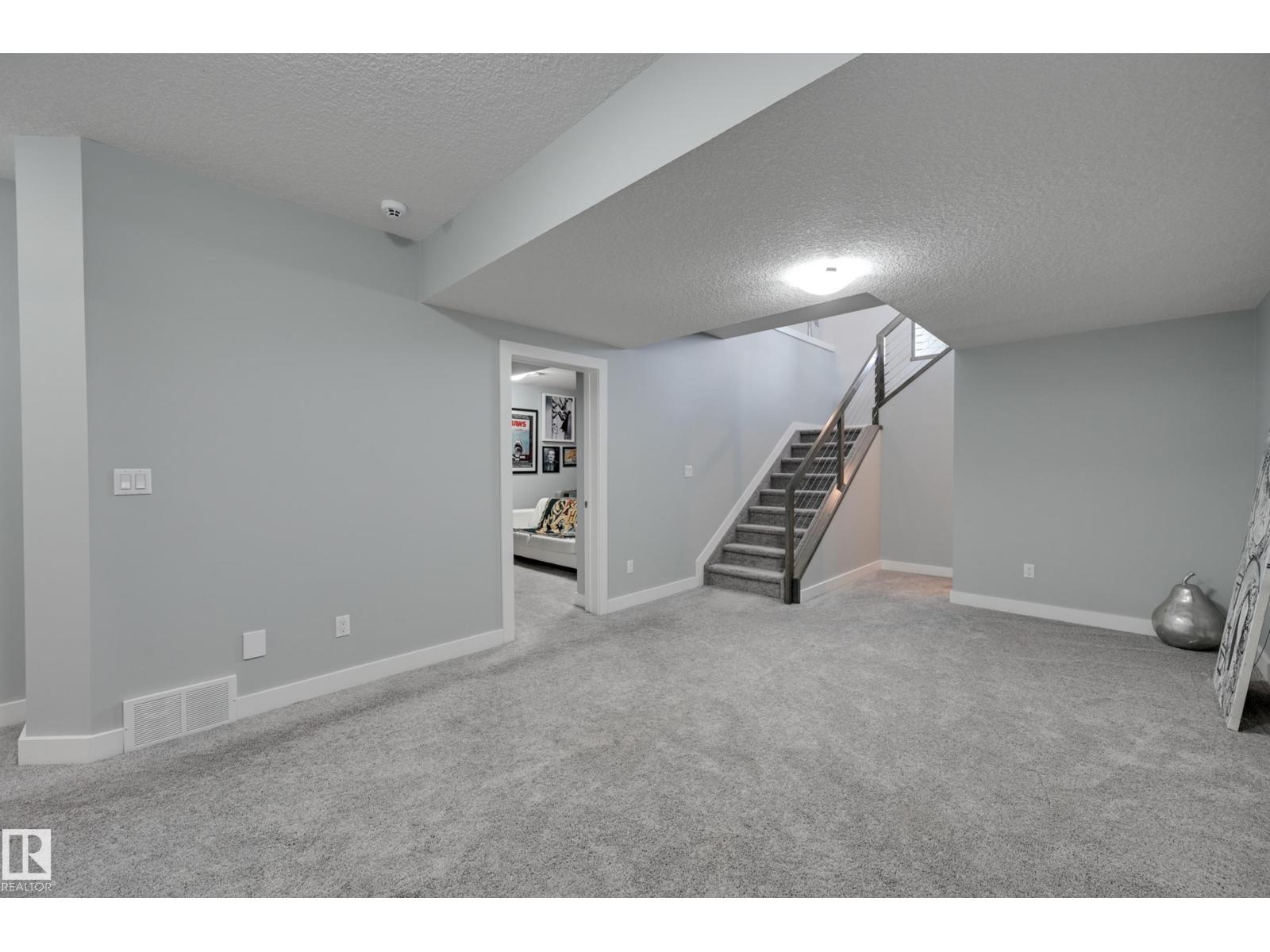 Photo 40 of 1311 Hainstock Wy Sw, Edmonton AB