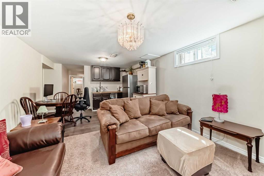 Single Family House for Sale in  Templeton Road NE Temple Calgary 