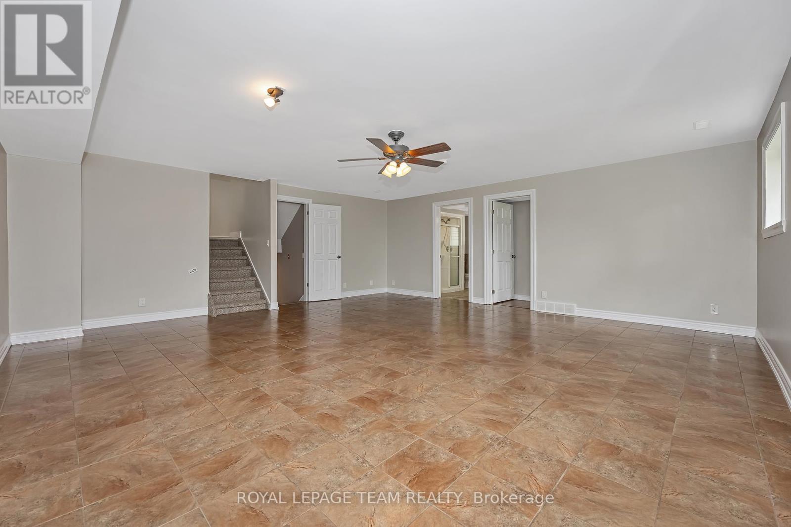 Photo 16 of 28 Barnhart Drive, South Stormont ON