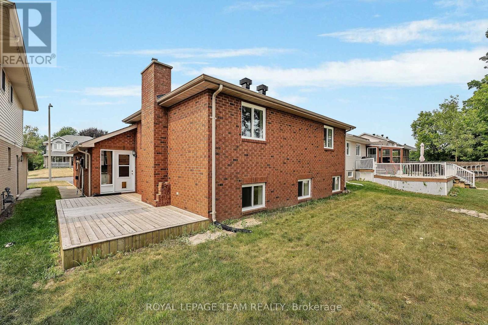 Photo 24 of 28 Barnhart Drive, South Stormont ON