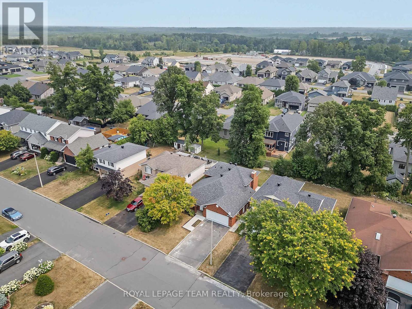 Photo 29 of 28 Barnhart Drive, South Stormont ON