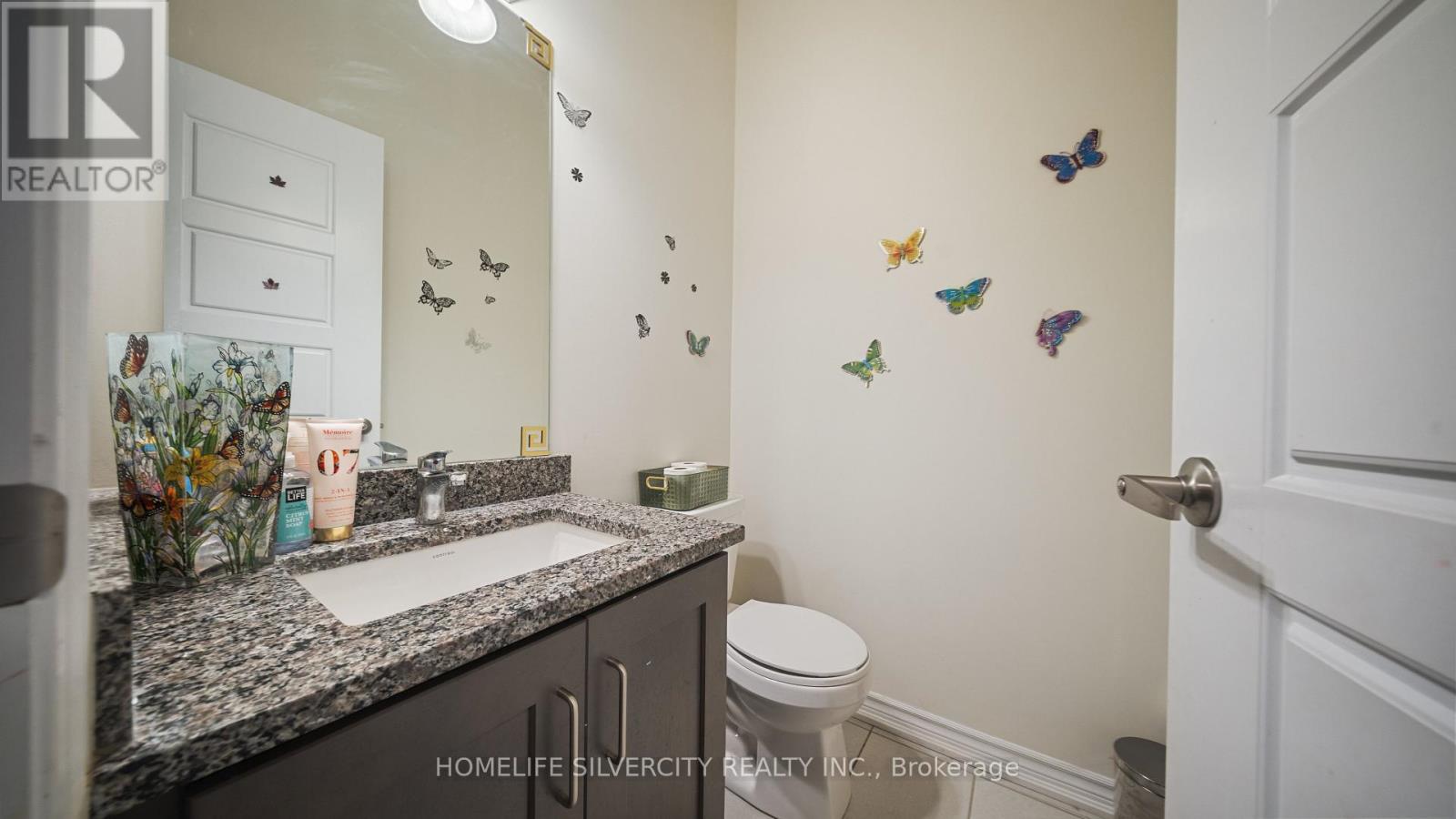 Photo 20 of 96 Strickland Avenue, Brantford ON
