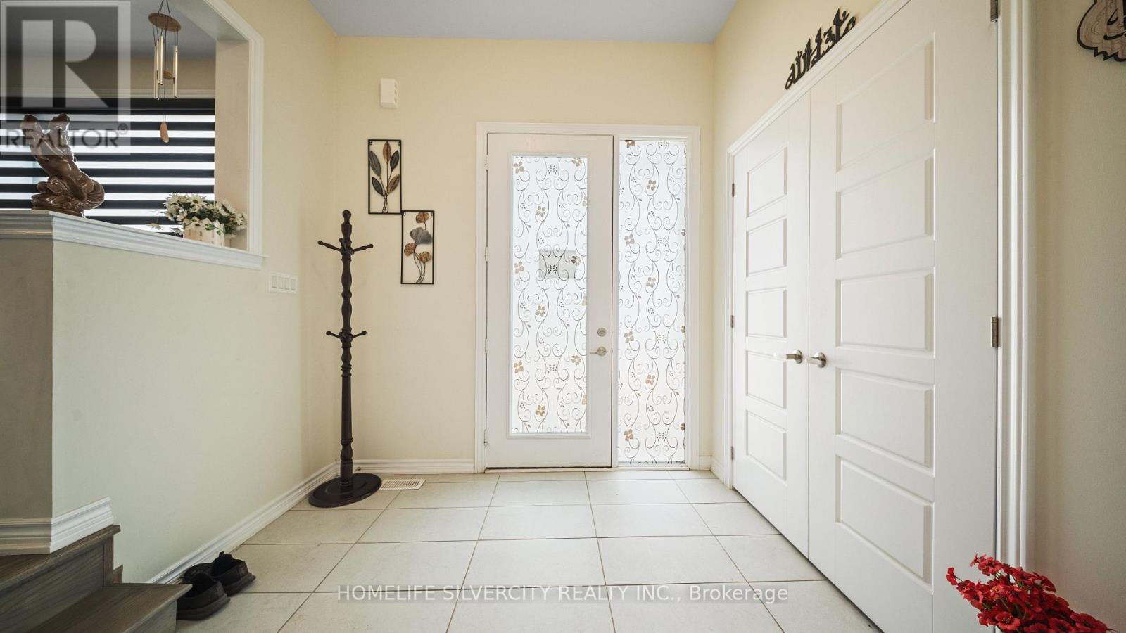 Photo 9 of 96 Strickland Avenue, Brantford ON