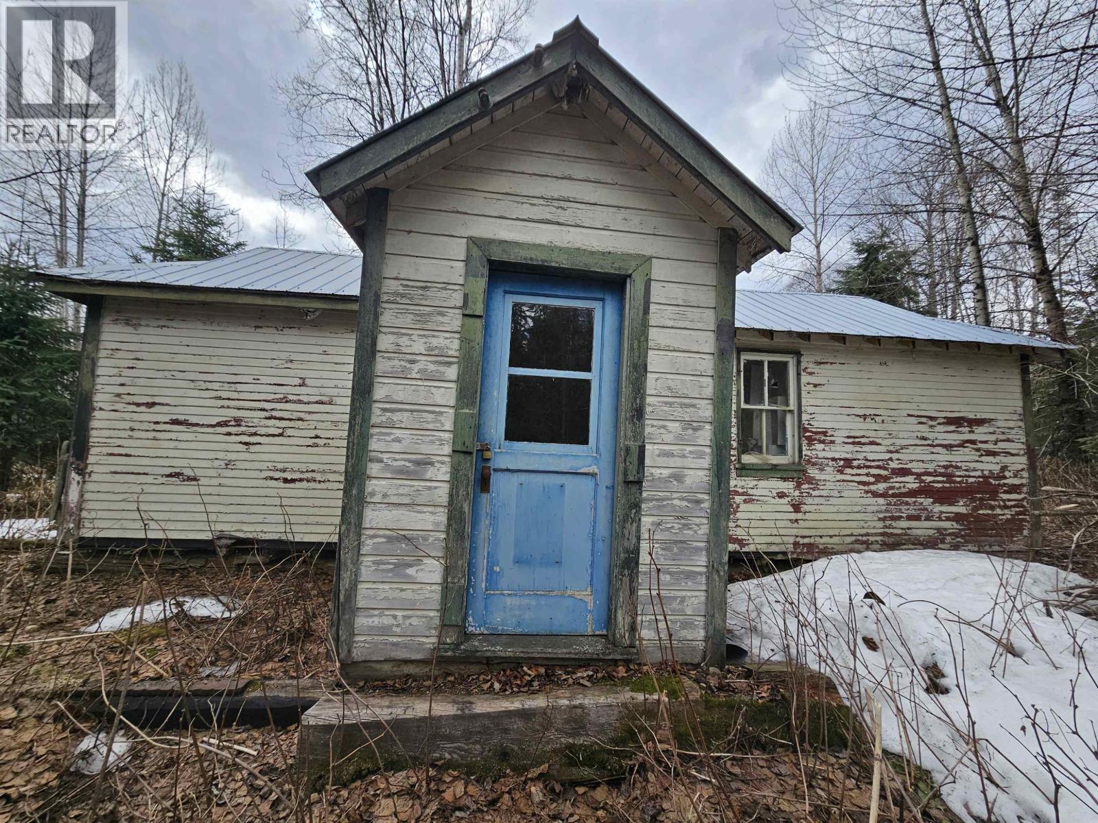 PENNY ROAD - 32